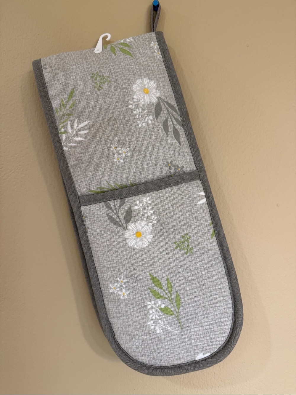 European Style Double Oven Glove Mitt- New without Tags